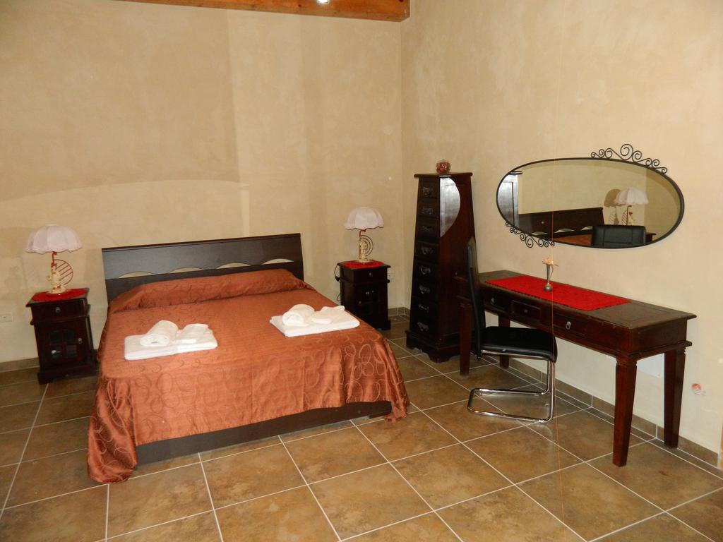 Fodor Hotel Авола Екстериор снимка